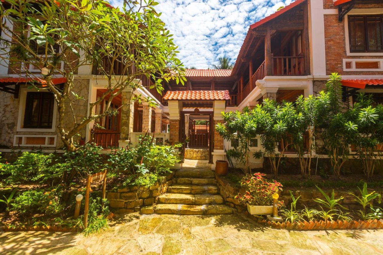 Old Town Resort Фу Куок Екстериор снимка